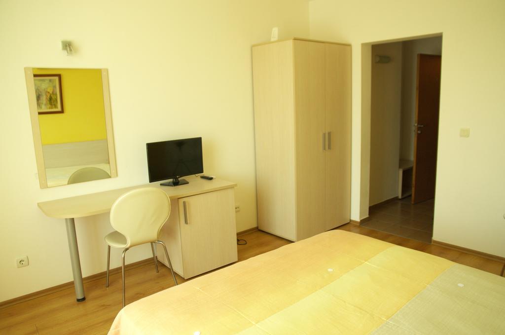 Hotel Sany Πριμόρσκο Δωμάτιο φωτογραφία